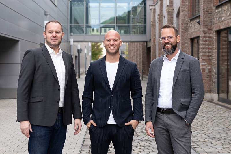 eepos Managing Director Volkhardt Muecher Cso Bastian Schoenfeld Ceo Michael Hindenberg Cto